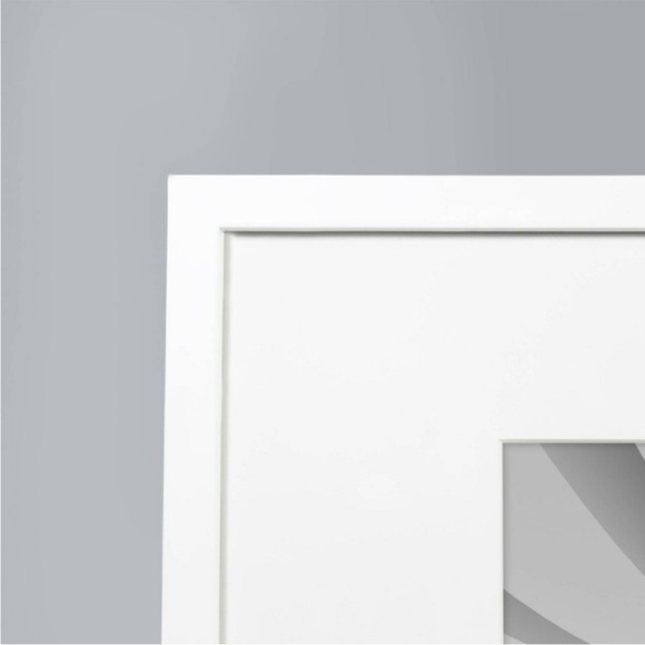 Threshold 16” x 20” to 11”x14” Single Picture Matted Gallery Frame White - New - Picture 3 of 7